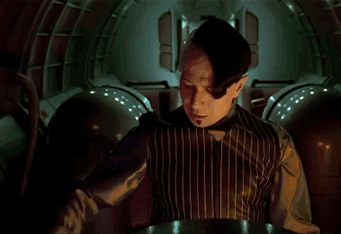 Gary-Oldman-Is-Very-Dissapointed-In-Fifth-Element-Reaction-Gif1bfa44be00144737