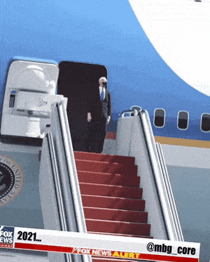 biden-falling-down-stairs-all-the-way-gif1fad6b8c3962b665.gif