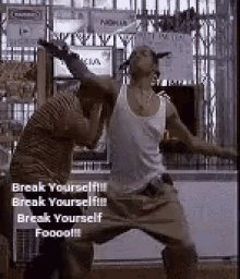 break-yoda6b1ae274a2dbd0.gif