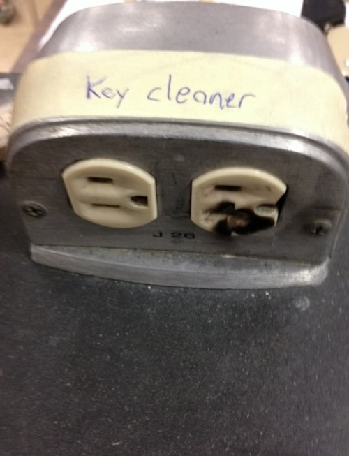 KEYCLEANER55014a89893759bf.png